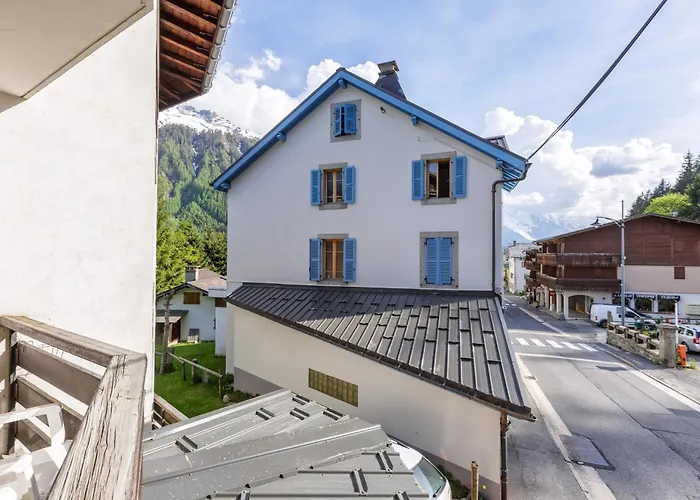 Le Bellevue 04 - Happy *