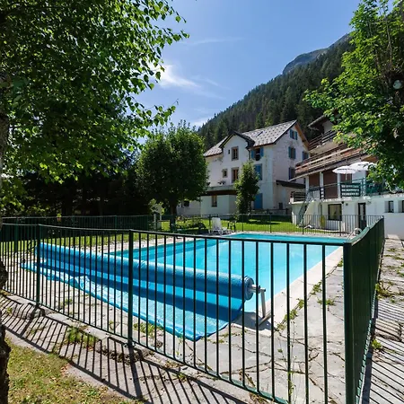 Le Bellevue 04 Argentiere Village Walk To Lifts & Pool - Happy Appartement Chamonix
