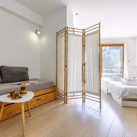 Le Bellevue 04 - Happy