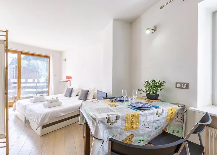 Апартаменты Le Bellevue 04 - Happy Шамони